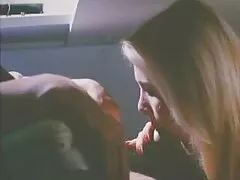 امرأة سمراء يئن من ممارسة الجنس في حفرة مبللة فلم جنسي سكسي