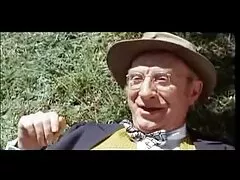 سمحت افلام سكسي ايطالي مثليات الرجل للمشاركة في تحول جنسى