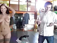 تحصل مارس فيلم سكسي هندي الجنس من قبل عمة ناضجة من قبل ابن شقيق